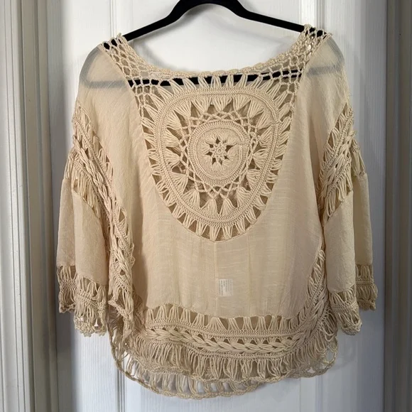 Rebellion Crochet Shirt Size S - Picture 4 of 4